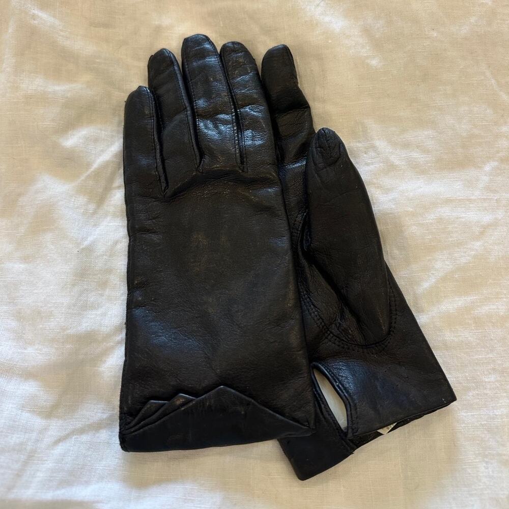 Women’s Vintage Black Leather Gloves Made in Italy Size 7.5 Classic Fur Lined